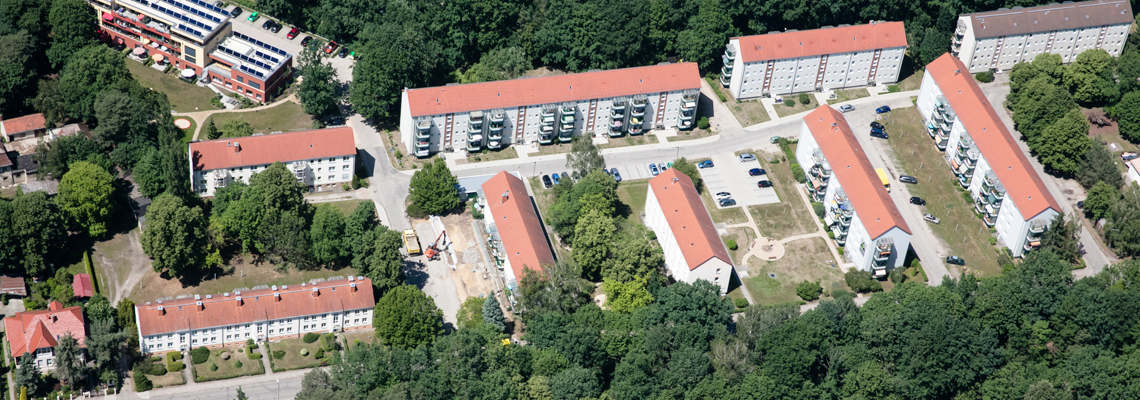 Luftaufnahme vom Wohngebiet "Gustav-Kurtze-Wohnpark" der WBG "Aufbau Strausberg